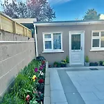 Little Gem Apartment
